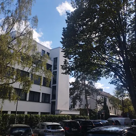 Homestay Quet In Flat,2 Station To Messe, Free Parking,supermarket Near *